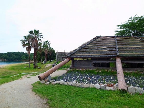 県民の浜の建造物